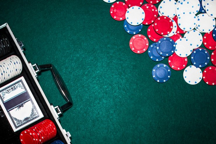 Tampilan meja American Roulette dengan chip taruhan di gudang 4d